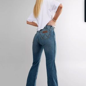 Flare stretch Jean